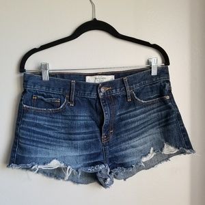 Adorable Cut-off Abercrombie & Fitch Denim Shorts